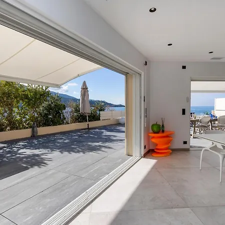 Villa La Maison Sur La *